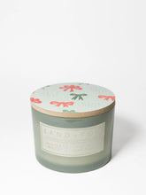 Winter White 12 oz scented candle