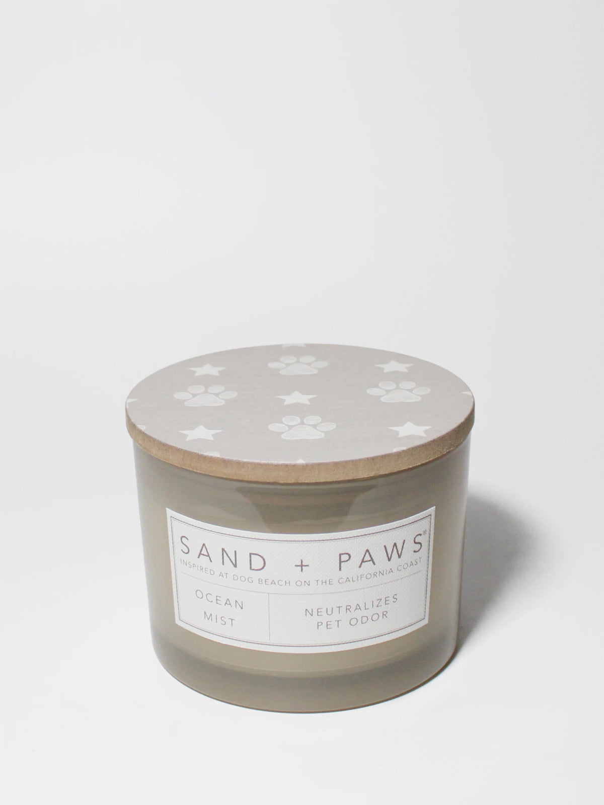 Sand + Paws Ocean Mist 12 oz scented candle