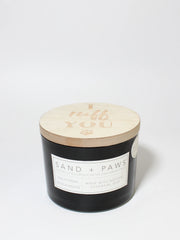 Sand + Paws California Beach House 12 oz scented candle