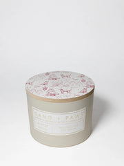 Sand + Paws Winter White 12 oz scented candle